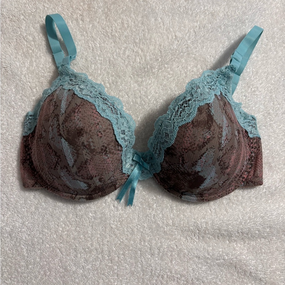 Elle Macpherson Body Daze Plunge Boost Push-Up Bra Nude Teal-Green Trim 34DD